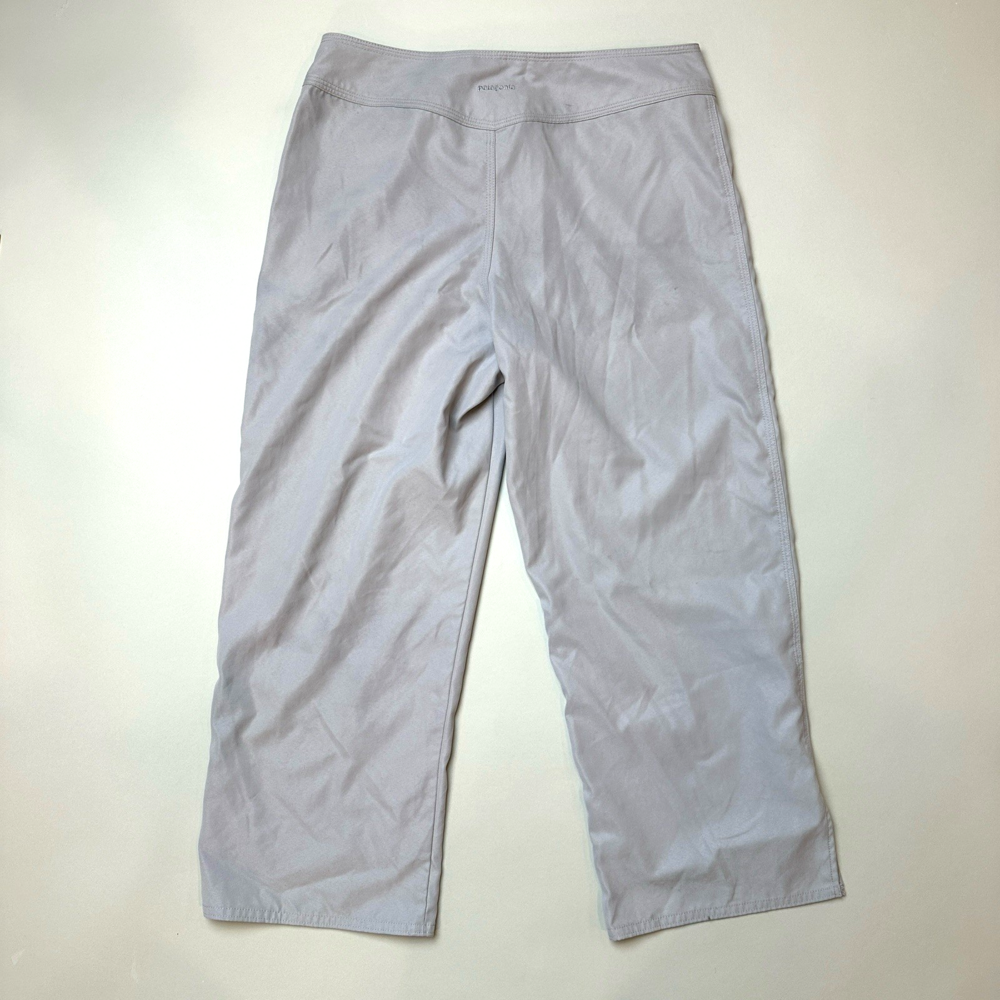 Patagonia Womens Size 4 Pataloha Lightweight Cropped Capri Pants Stone. R-12